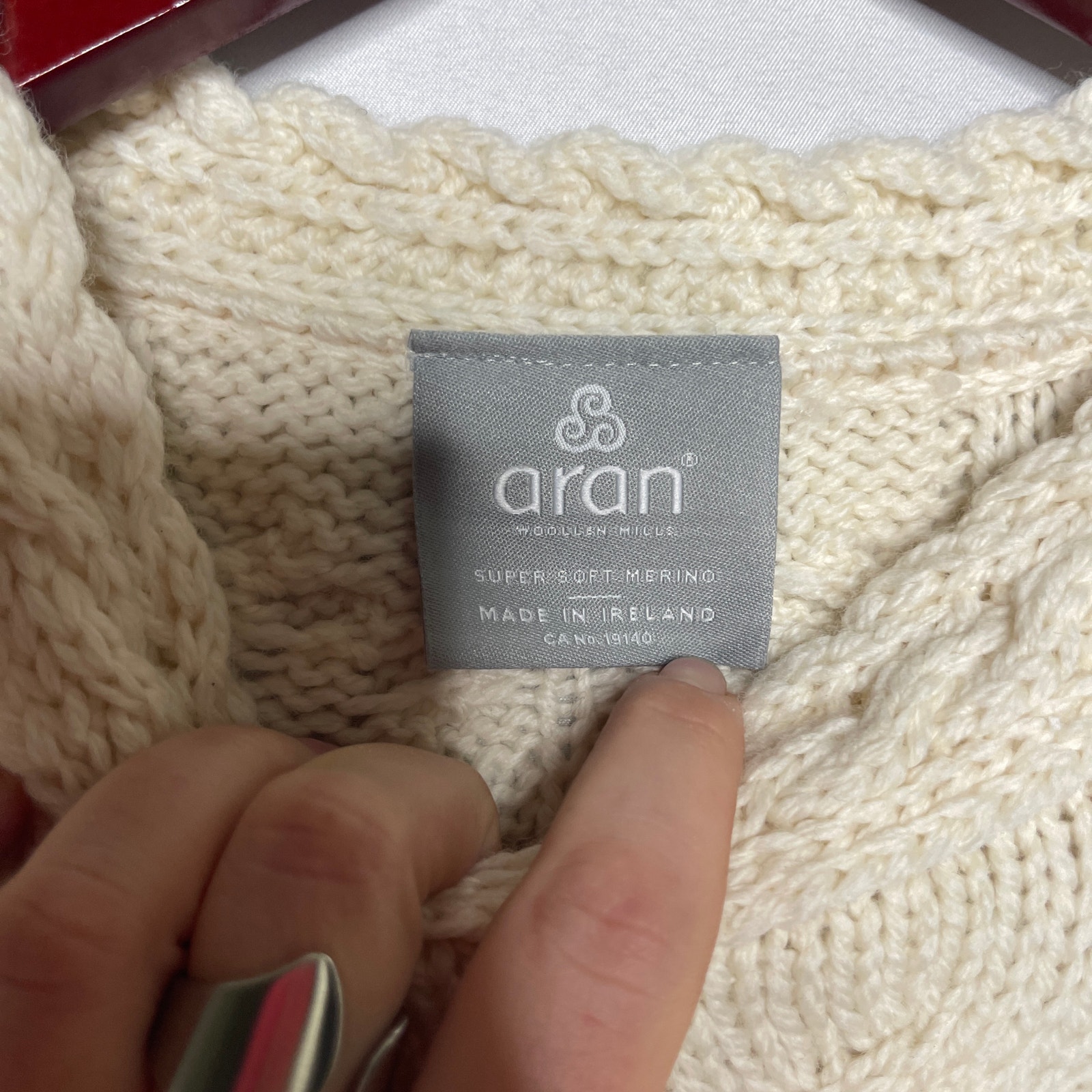 Aran Sweater Market Super Soft 100% Merino Wool Luxury Cable Knit Sz S — image 2 of 7